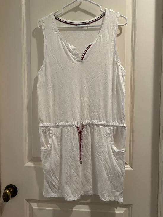 Tommy Hilfiger Dresses & Skirts - Tommy Hilfiger White Sleeveless Drawstring Dress stretchy Trim Details pockets